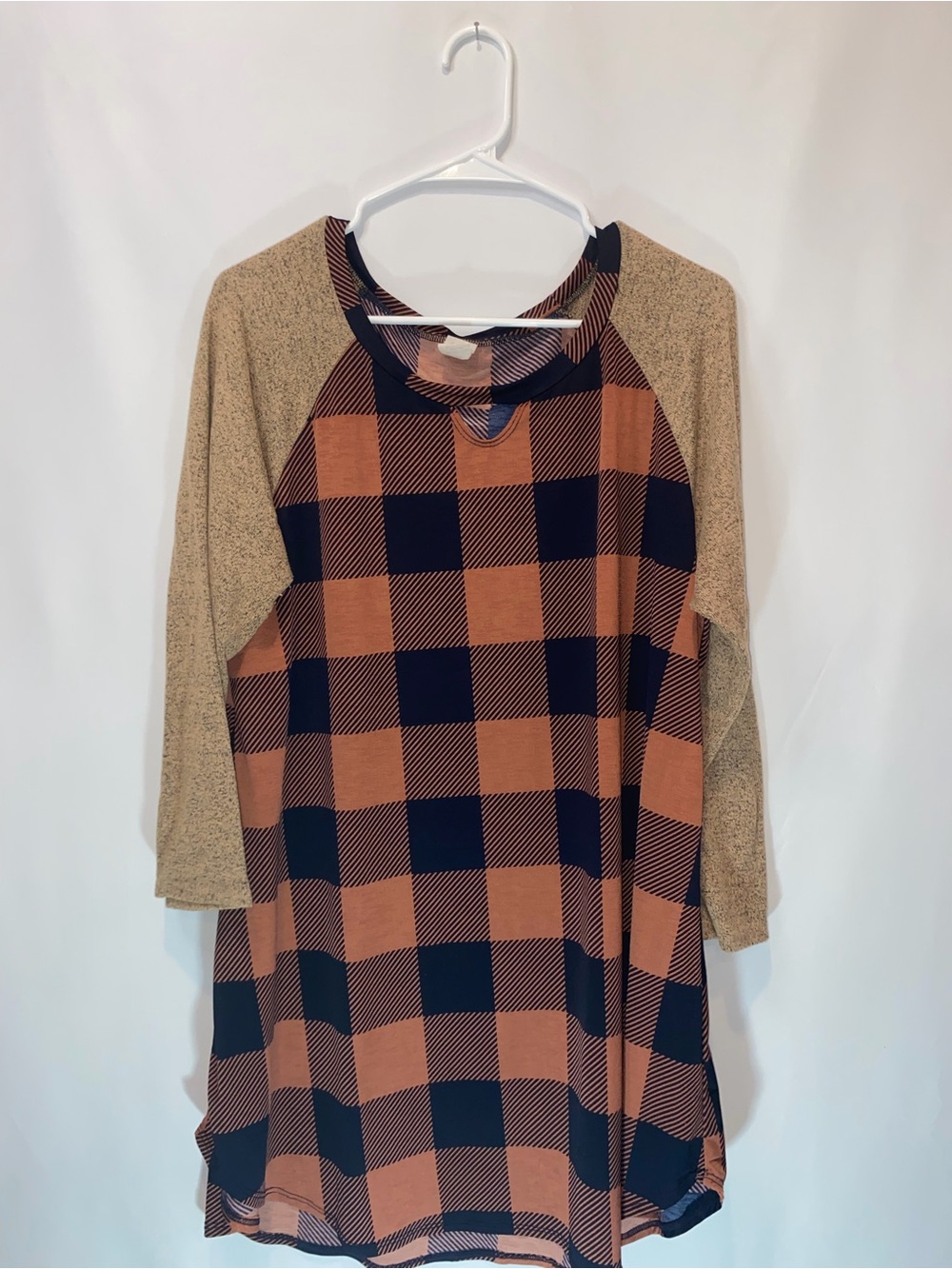Plaid Raglan Sleeve Women's Top - Brown & Black